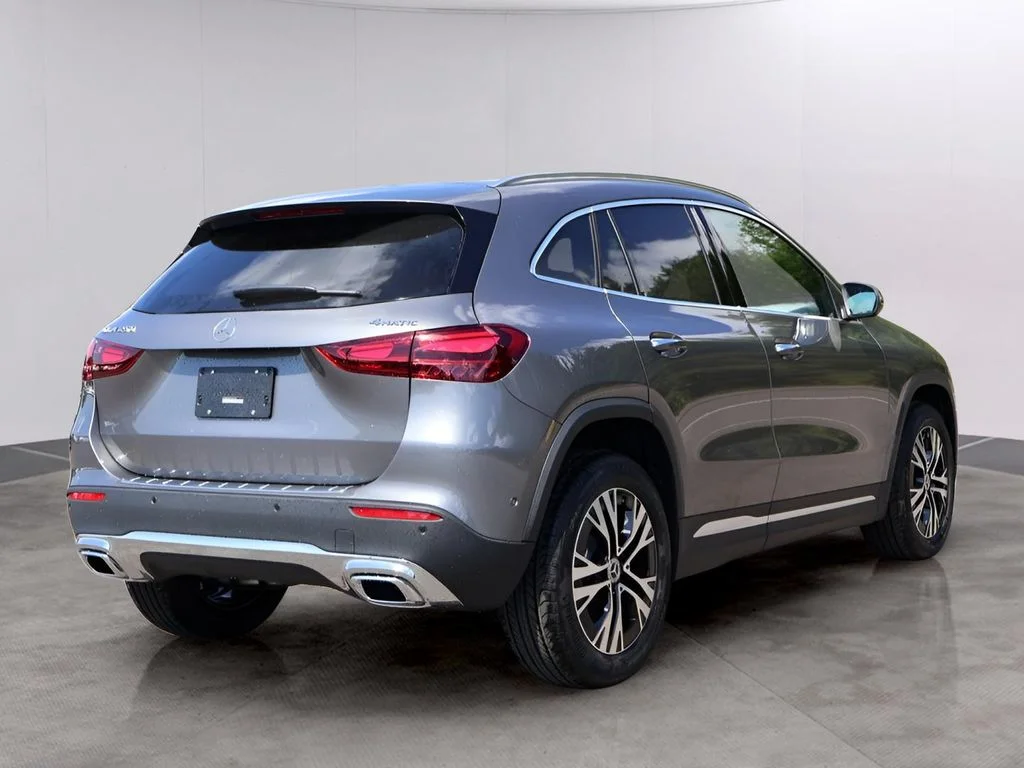 Certified Used 2026 Mountain Gray Metallic Mercedes-Benz GLA 250 image 5