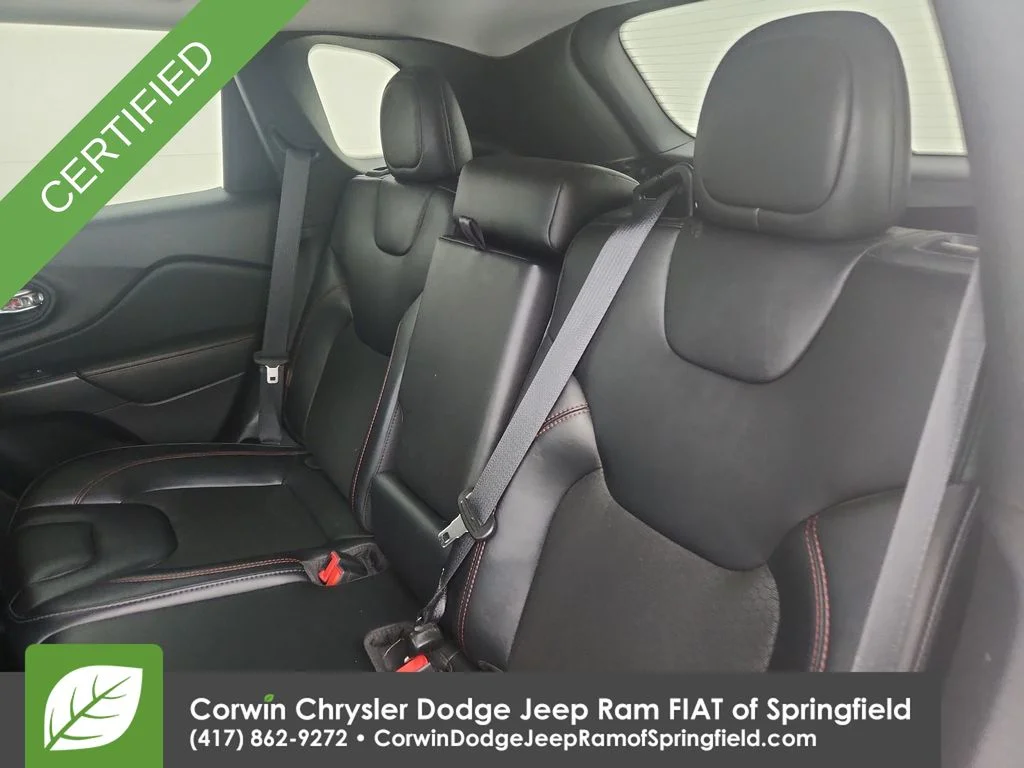 Used 2022 Gray Jeep Trailhawk image 28