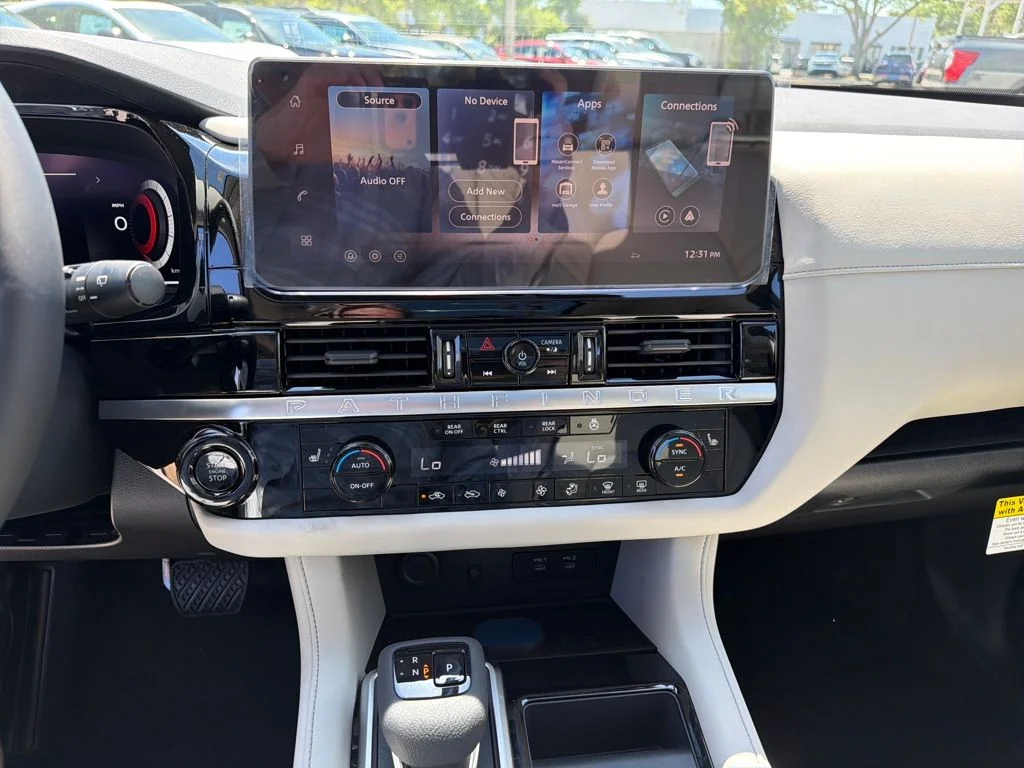 New 2026 White Nissan SL image 24