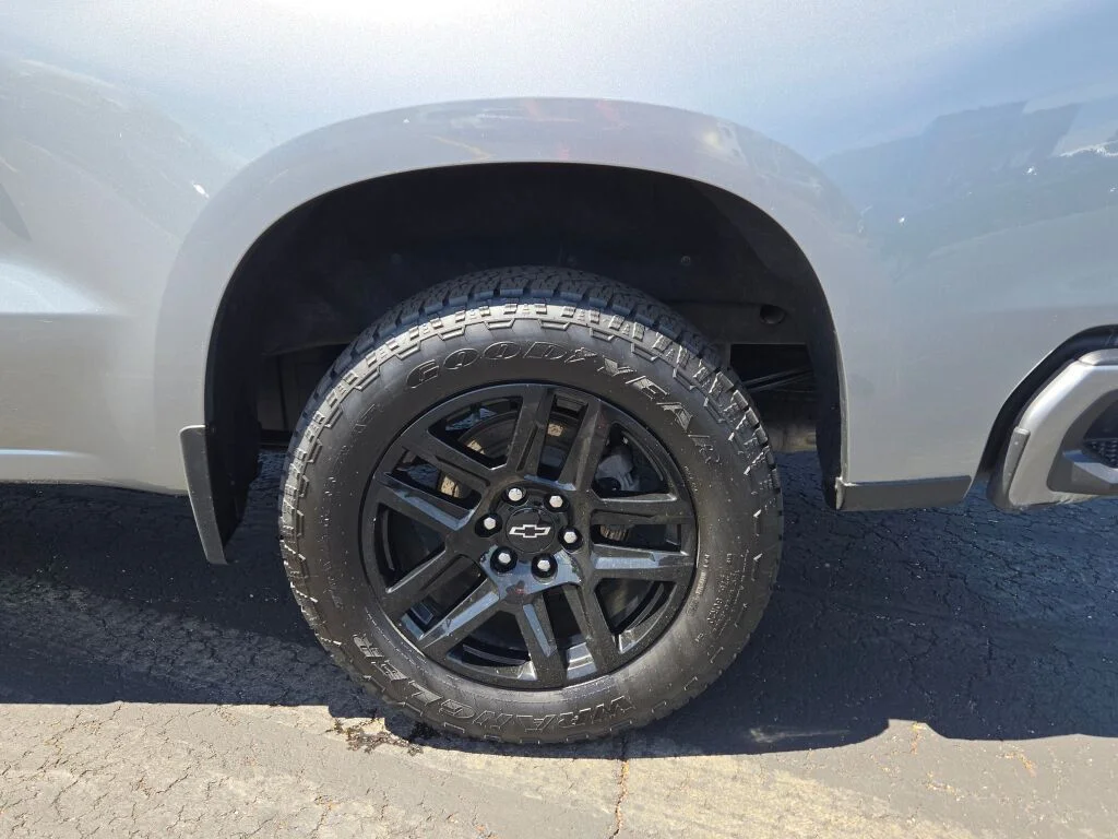 Used 2024 Gray Chevrolet RST image 16