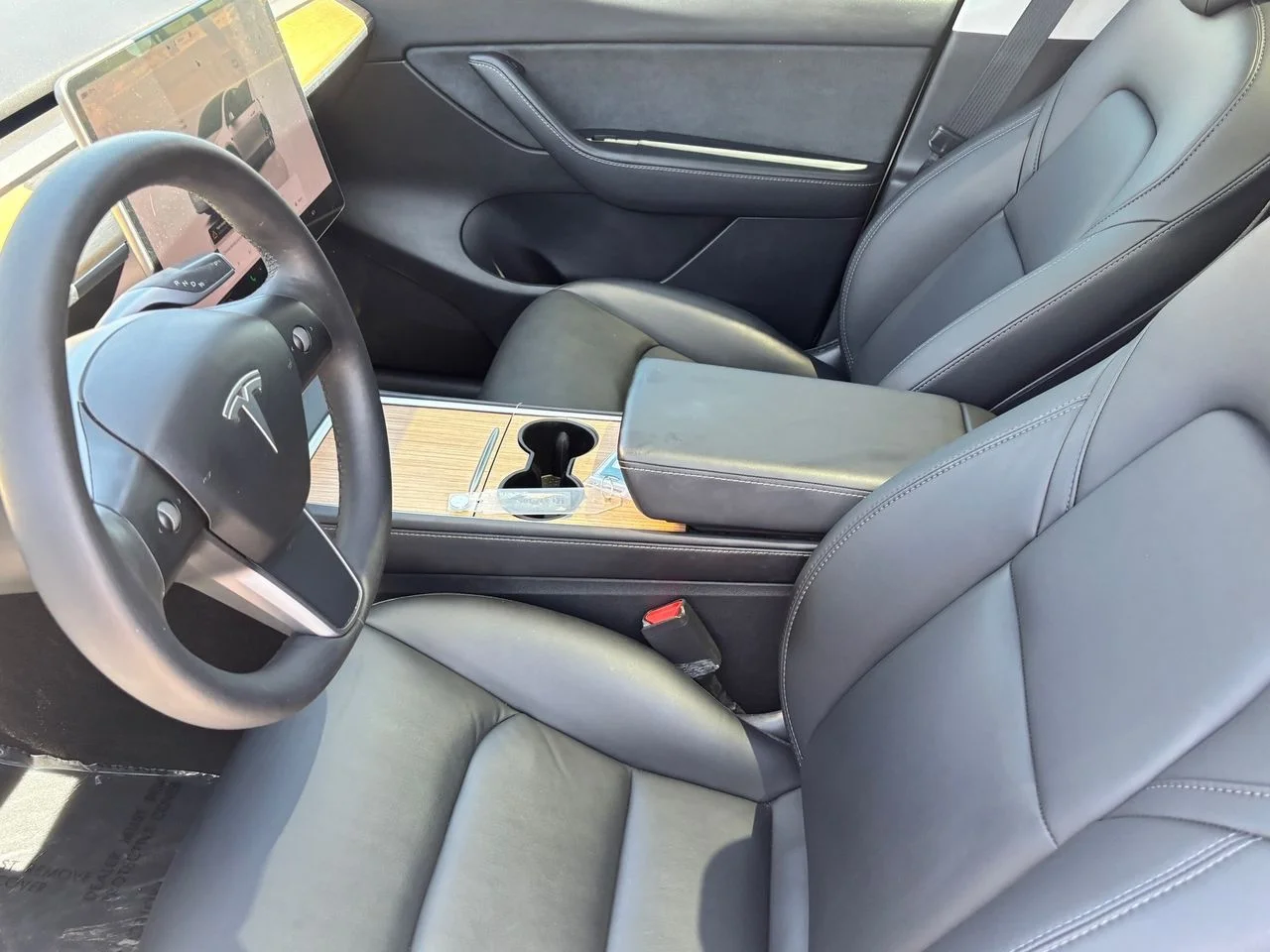 2022 Tesla Model Y Long Range - Photo 17