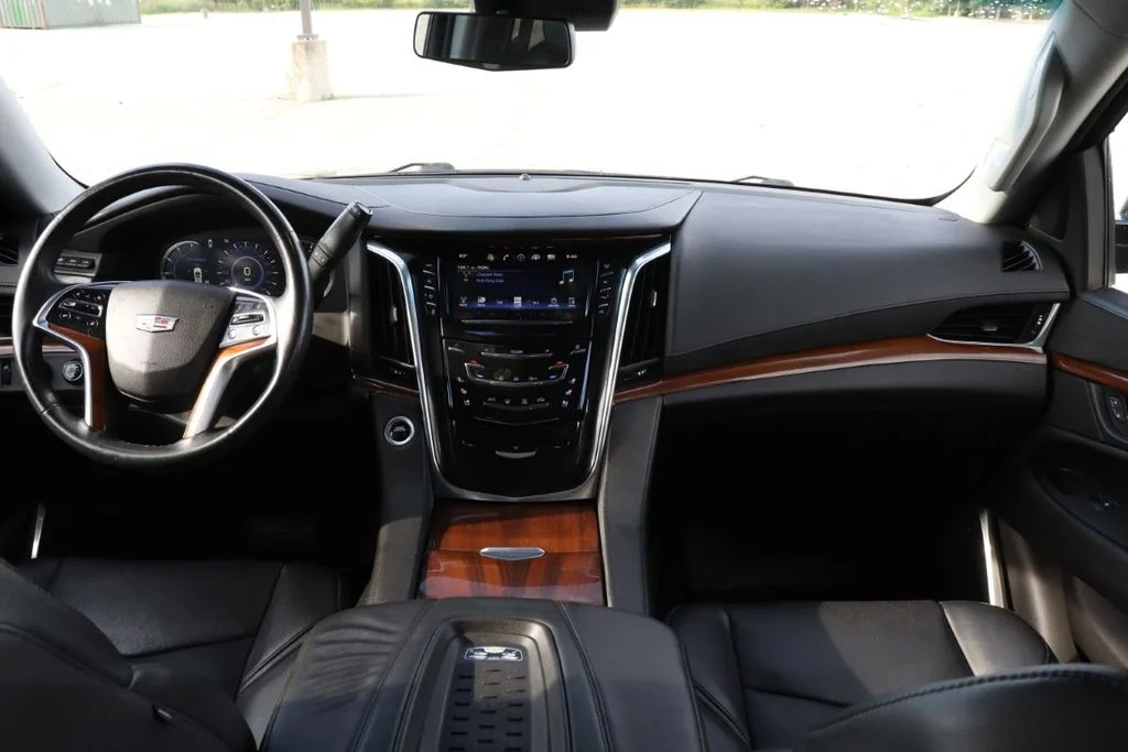 Used 2017 Black Cadillac Luxury image 13