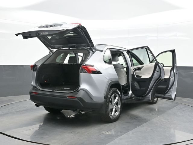2021 Toyota RAV4 XLE Premium - Photo 29