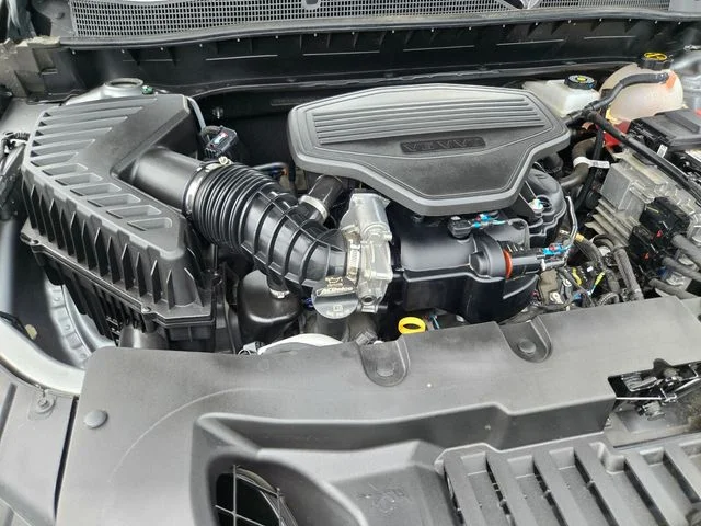 Used 2025 Gray Chevrolet RS image 22