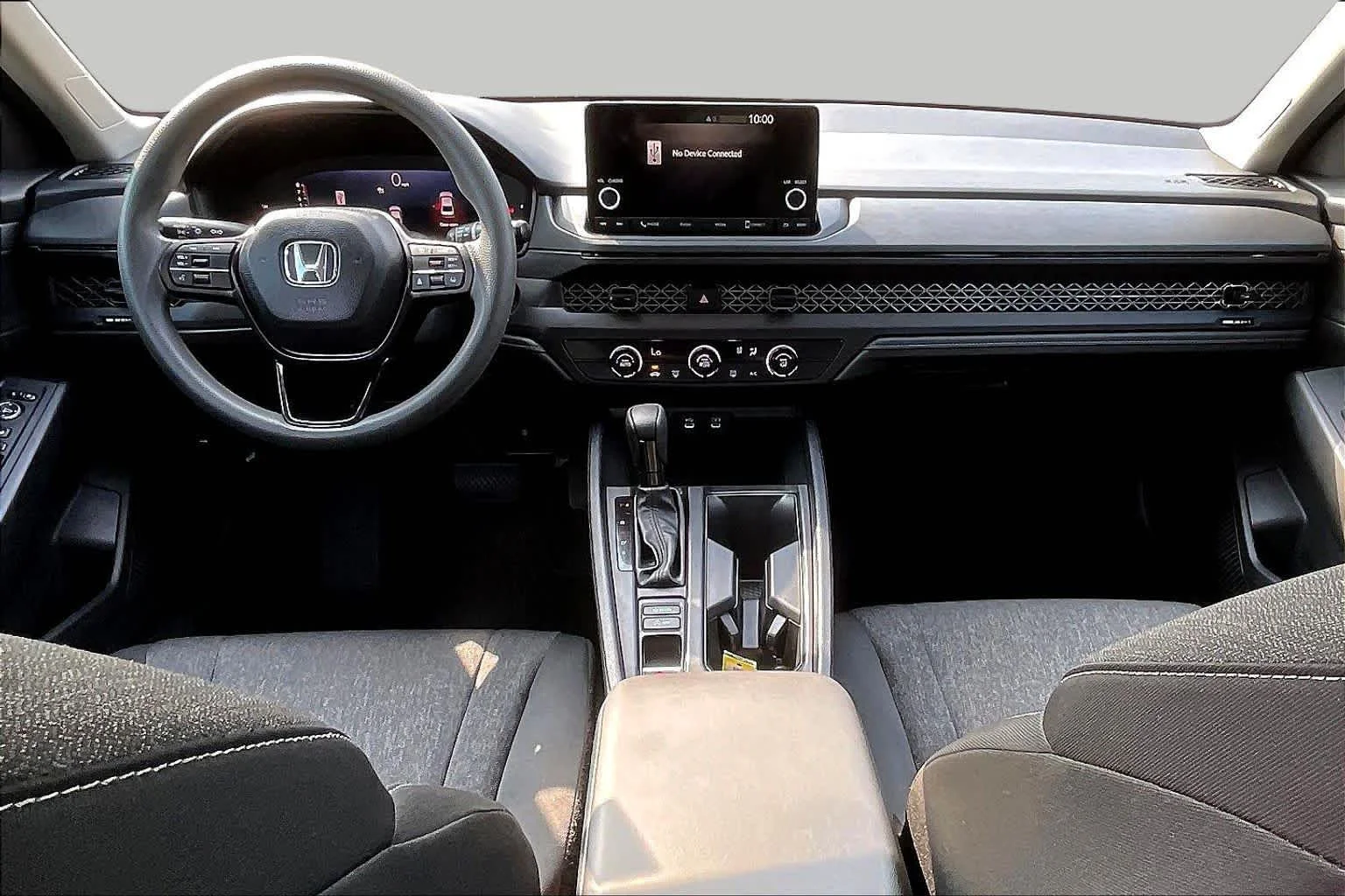 Used 2025 Meteorite Gray Metallic Honda LX image 14