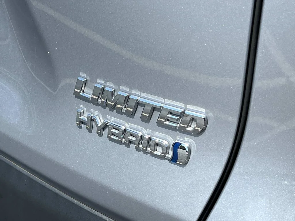 Used 2020 Silver Toyota Limited image 10