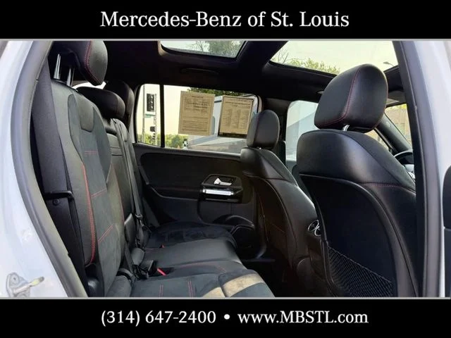 Used 2022 White Mercedes-Benz GLB 250 image 12