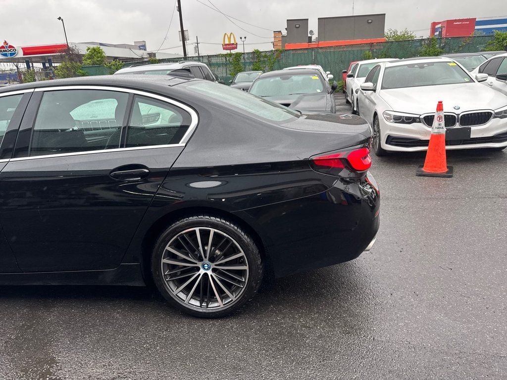 Used 2023 Black BMW 530e iPerformance image 7