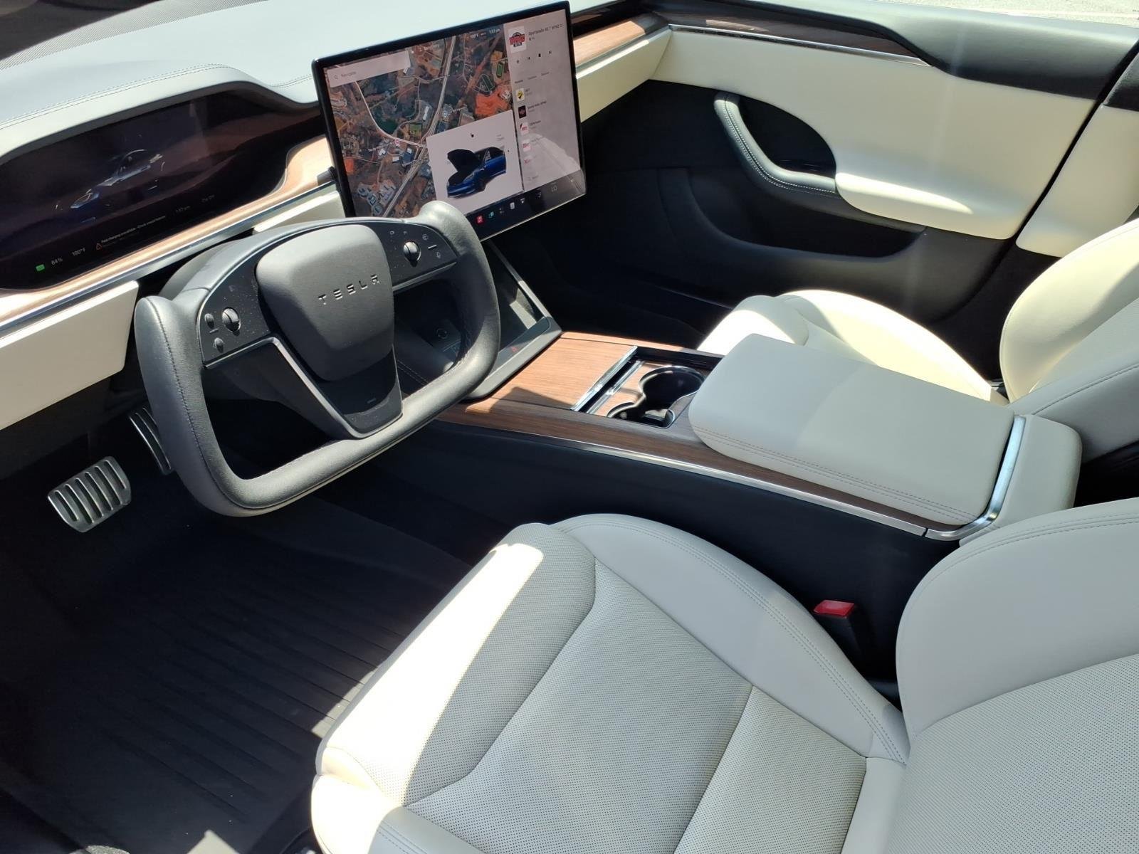 Used 2022 Deep Blue Metallic Tesla Base image 18