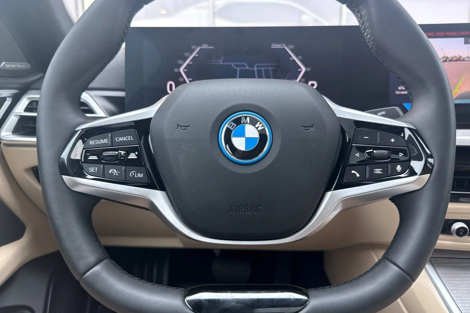 Used 2025 Green BMW xDrive40 image 22