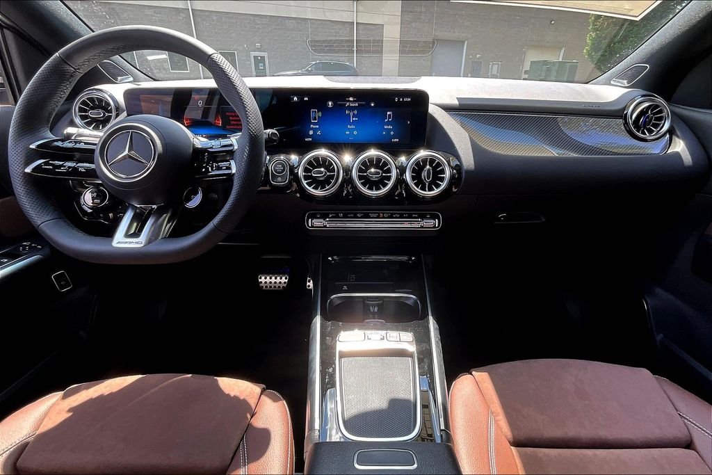 2026 Mercedes-Benz GLA AMG GLA 35 - Photo 5