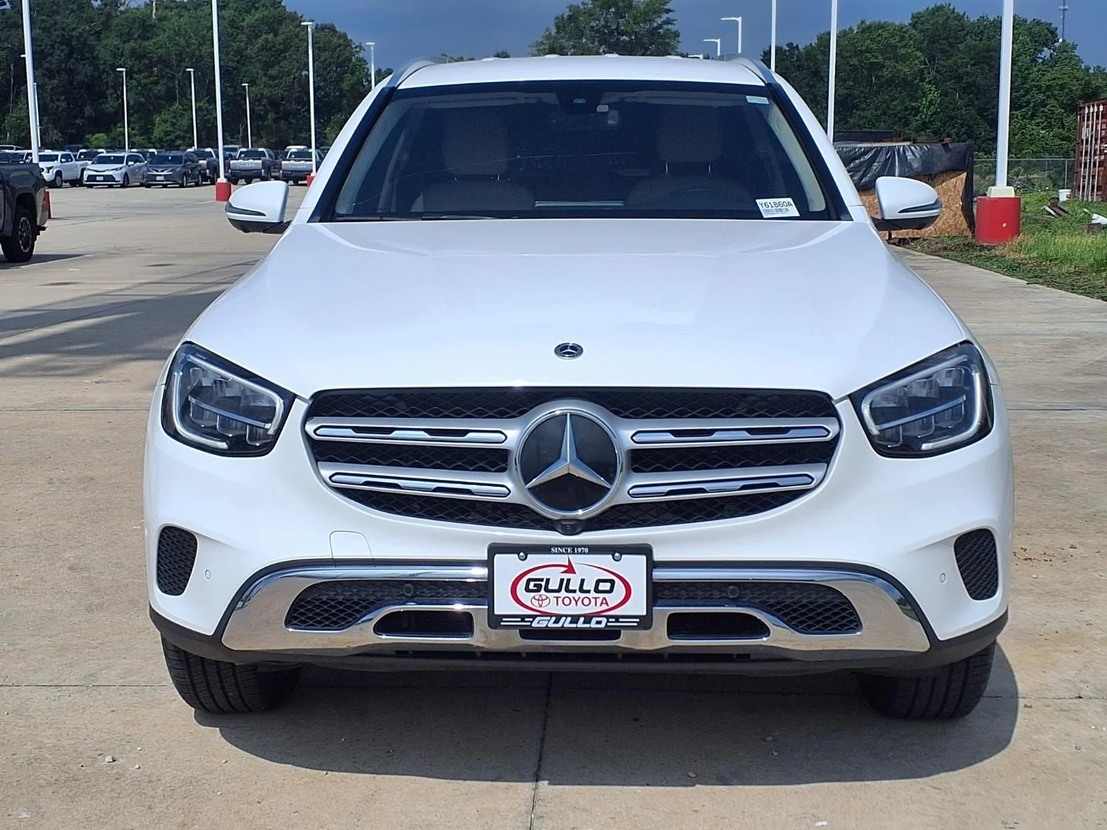 Used 2021 White Mercedes-Benz GLC 300 image 4