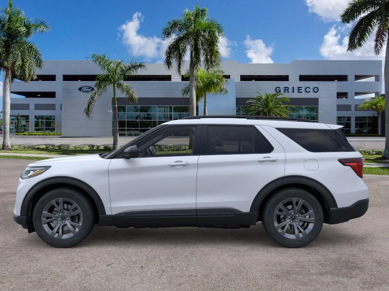 New 2026 Space White Metallic Ford Active image 26