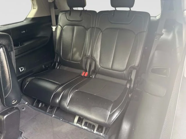 Used 2022 White Jeep Limited image 16