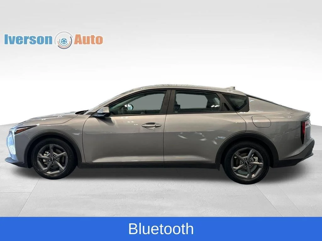 Used 2025 Steel Gray Kia LXS image 6