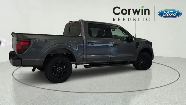 New 2026 Carbonized Gray Metallic Ford XLT image 6
