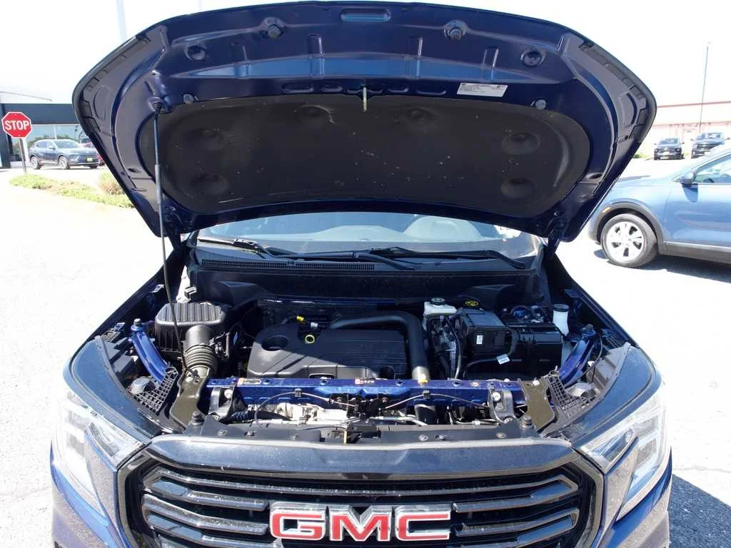2023 GMC Terrain SLT - Photo 44