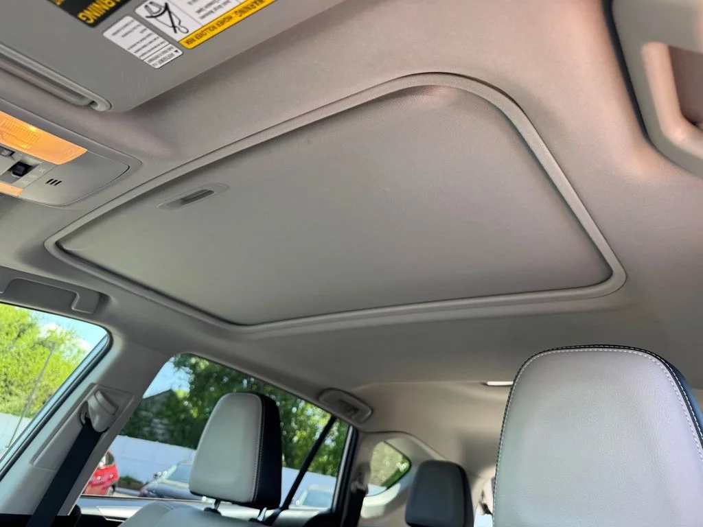 Used 2016 Silver Toyota Limited image 15