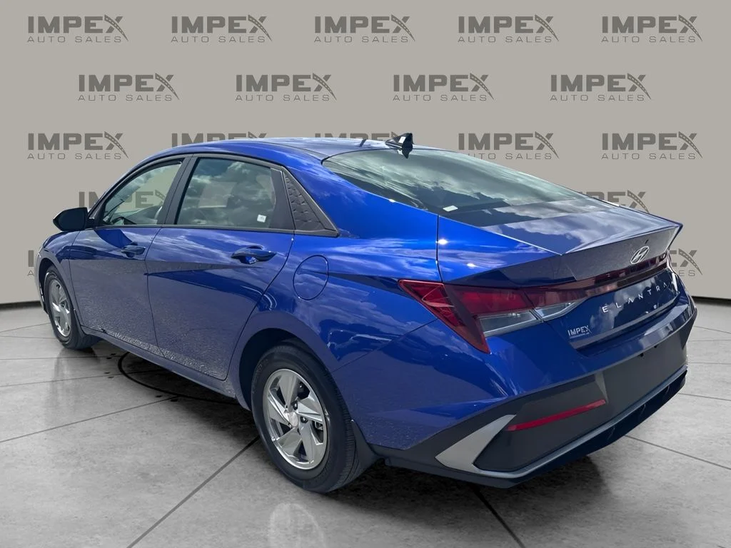 Used 2026 Blue Hyundai SE image 2