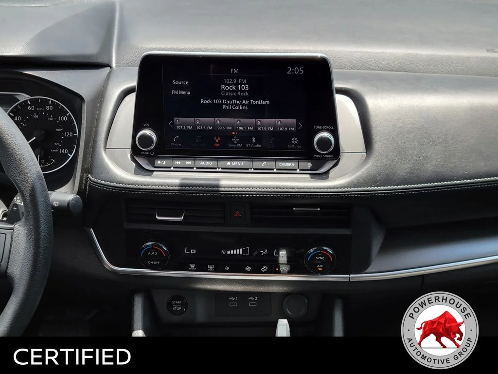Used 2024 Gray Nissan SV image 22