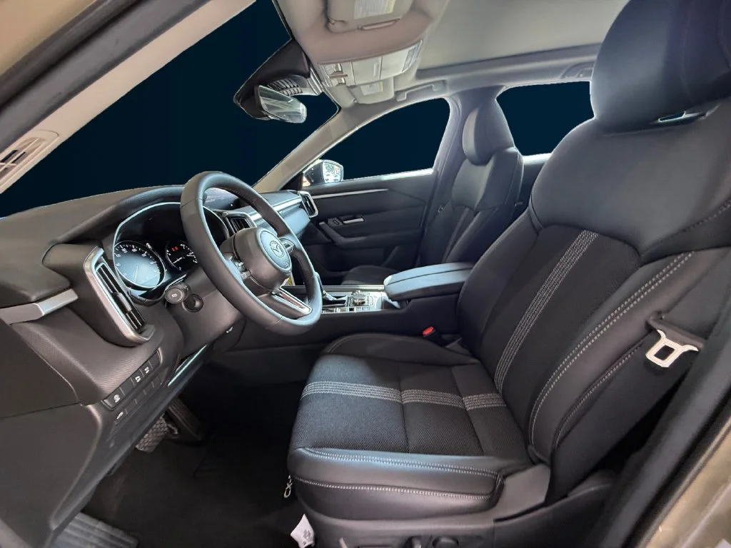 New 2026 Beige/tan Mazda 2.5 S Meridian Edition image 10