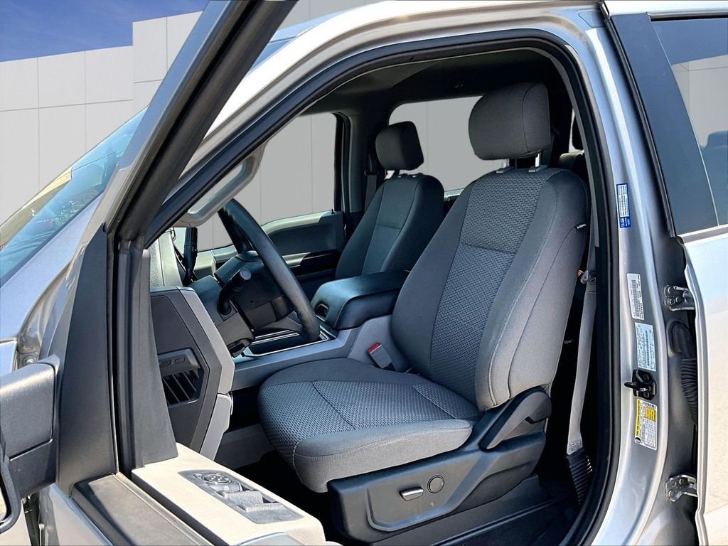 Used 2020 Silver Ford XLT image 5