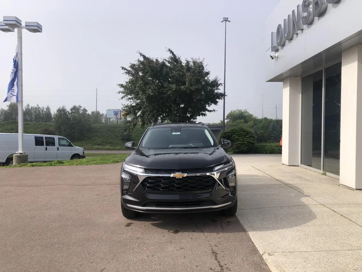New 2026 Black Chevrolet Fwd 4dr Lt image 3