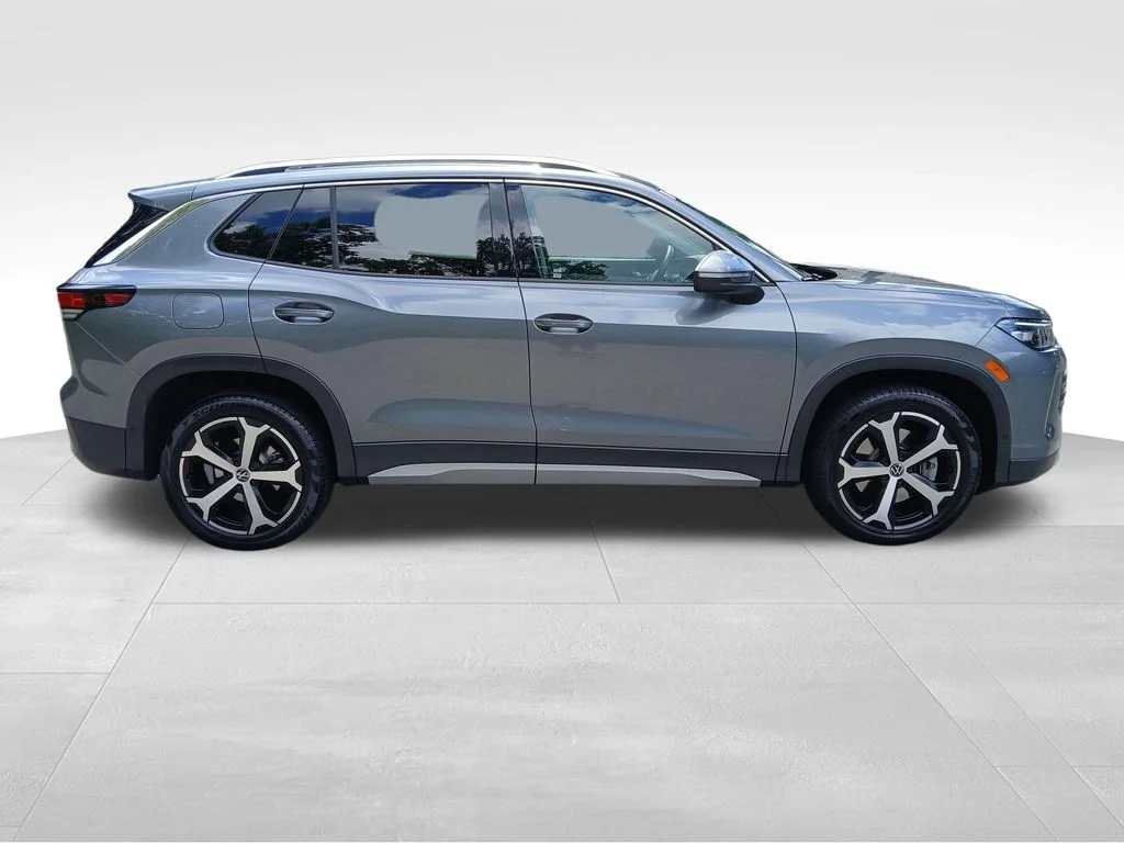 Certified Used 2026 Gray Volkswagen SE image 8