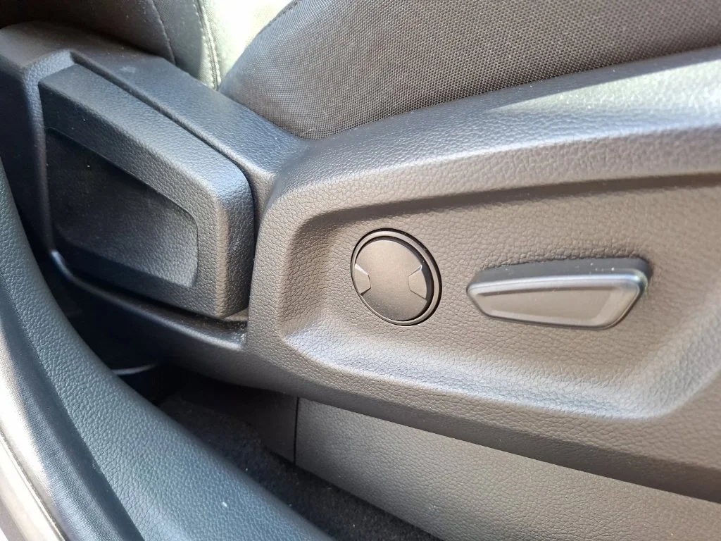 Used 2023 Gray Ford XLT image 34