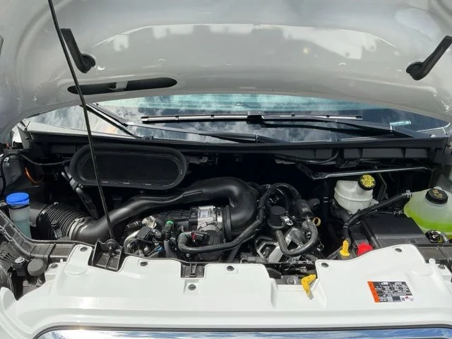 New 2026 Oxford White Ford XLT image 27