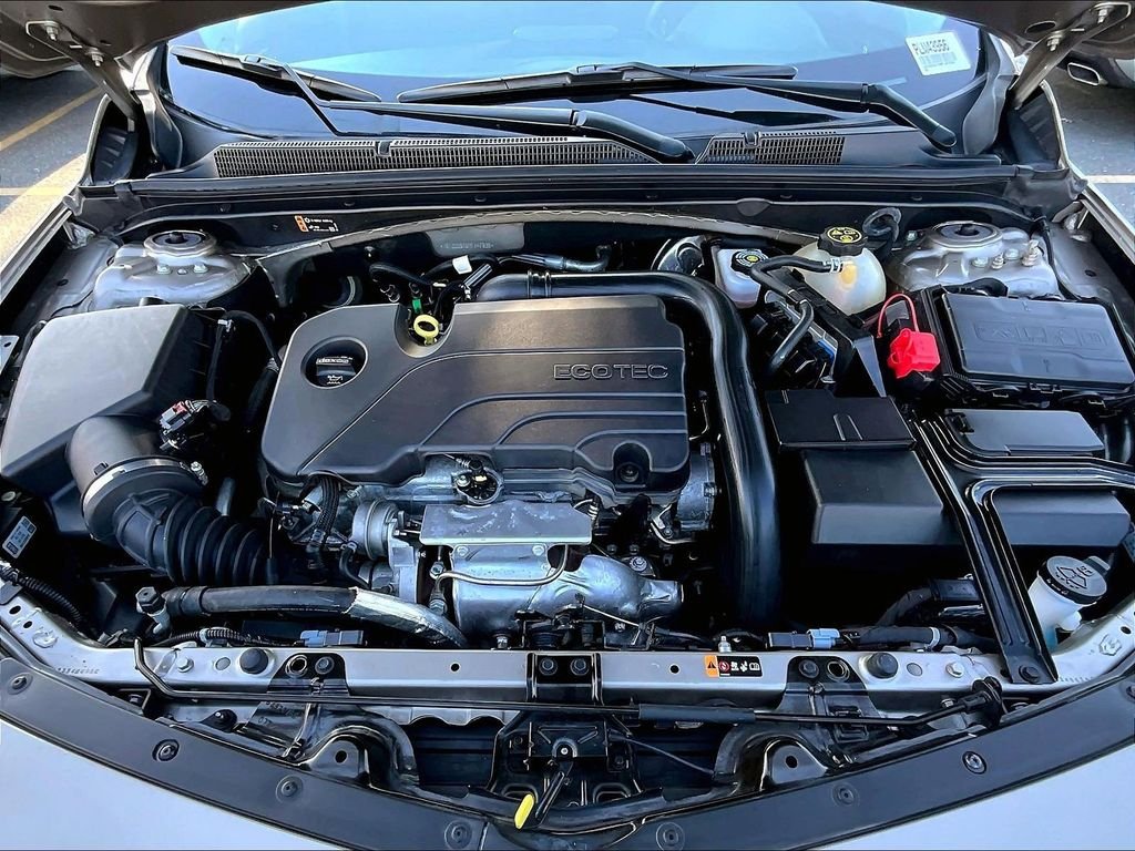 Used 2022 Gray Chevrolet LT image 27