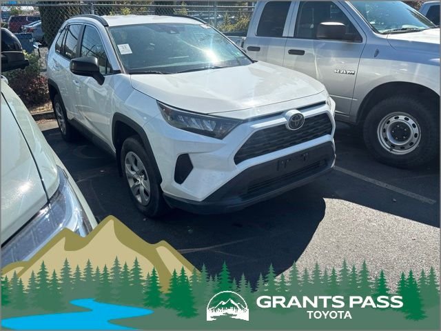 2019 Toyota RAV4 LE