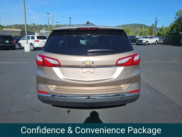 Used 2018 Sandy Ridge Metallic Chevrolet LT image 4