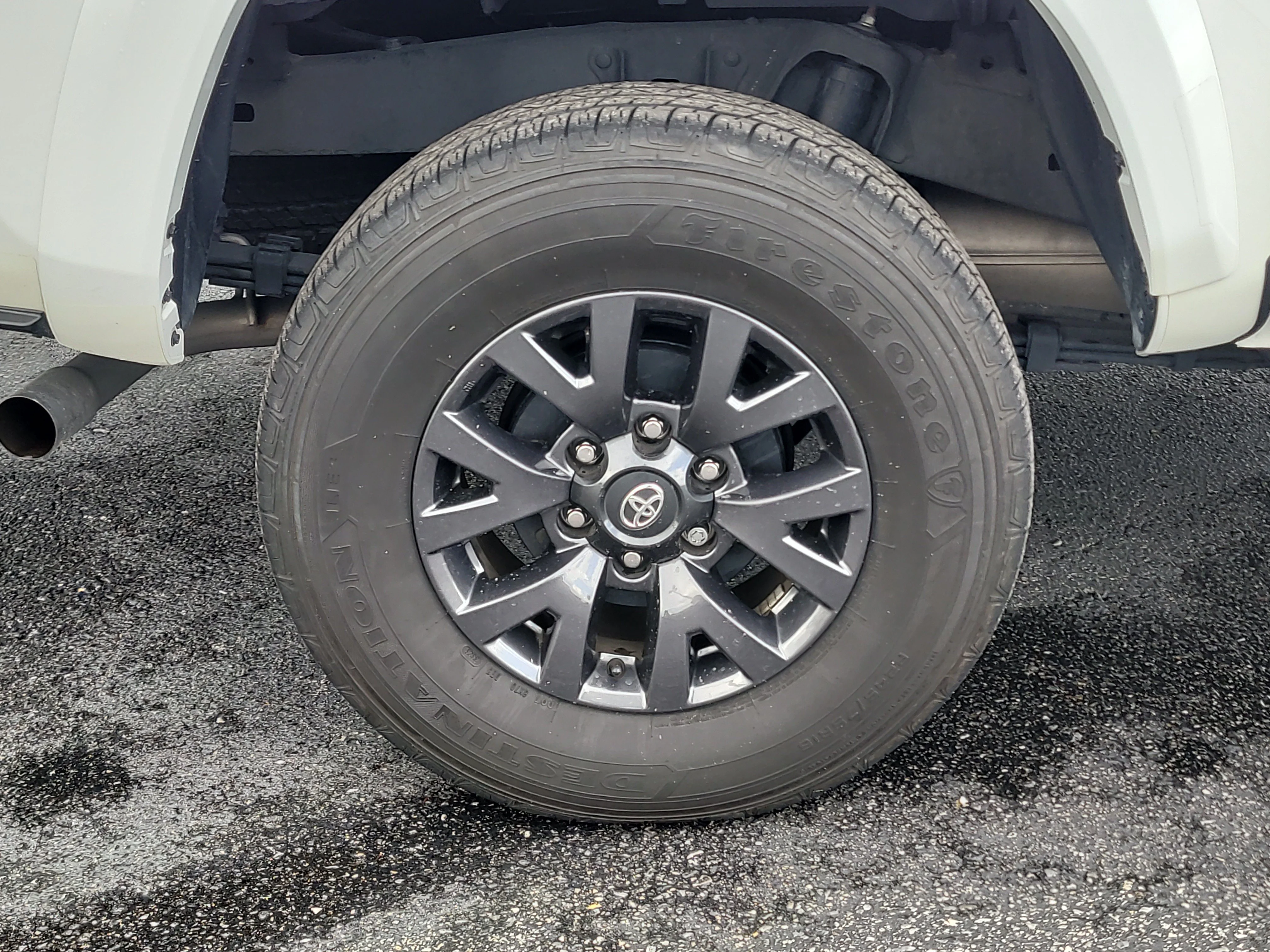 Certified Used 2023 Ice Toyota SR5 image 8