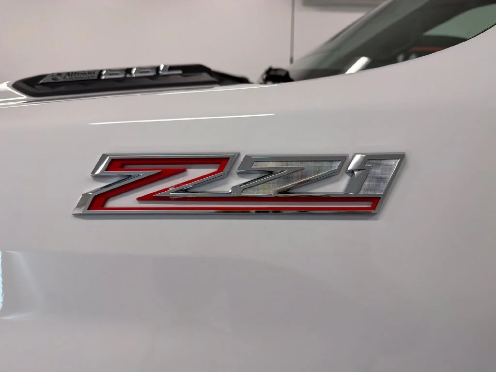 New 2026 Summit White Chevrolet WT image 6