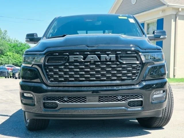 New 2026 Diamond Black Crystal Pearlcoat Ram Big Horn/Lone Star image 3