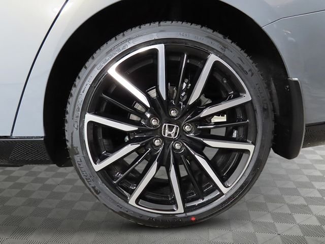 New 2026 Urban Gray Pearl Honda Touring image 9
