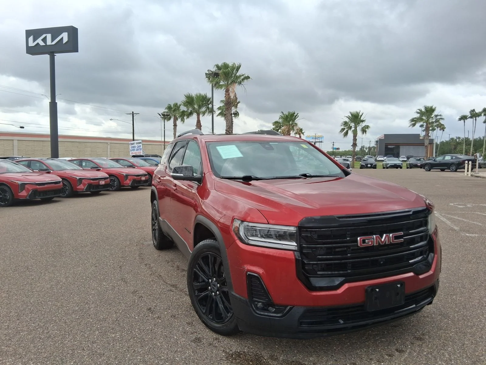 2023 GMC Acadia SLT FWD's photo