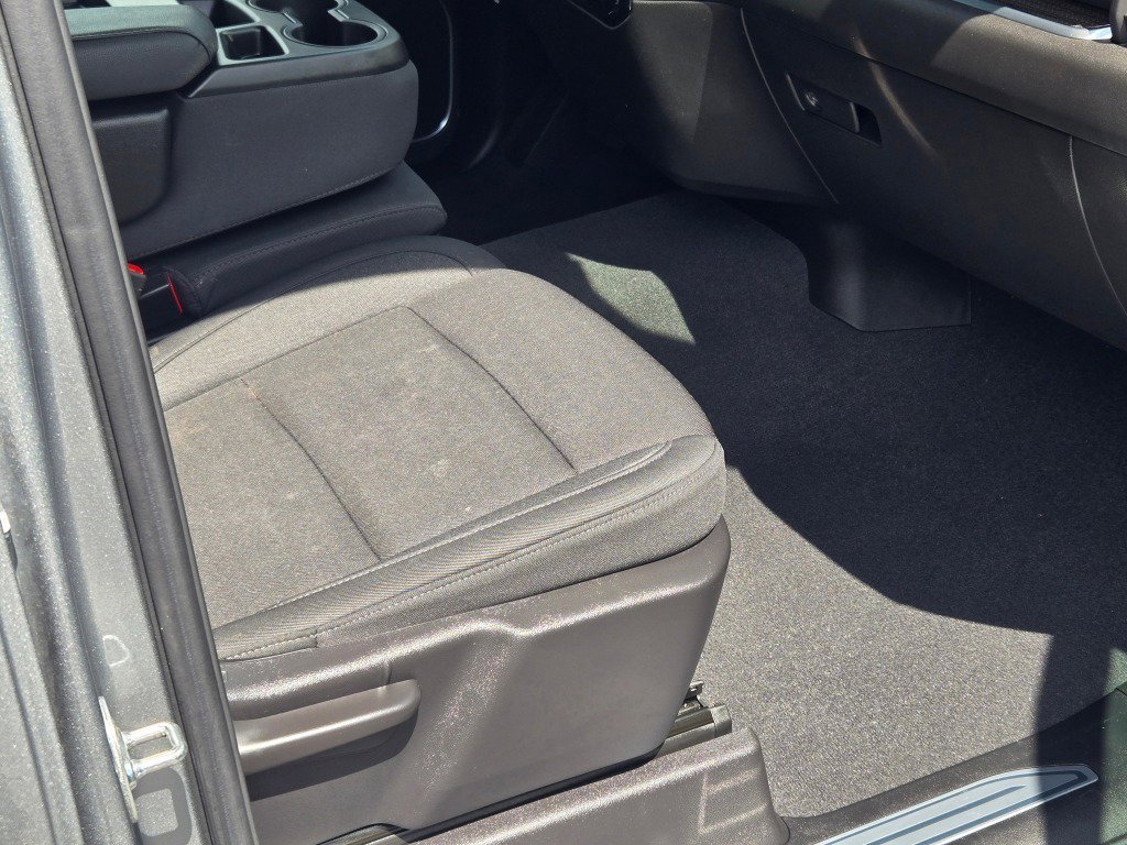 2025 Chevrolet Silverado 1500 LT - Photo 8