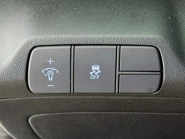 New 2026 Hyundai ELANTRA SEL Sport
