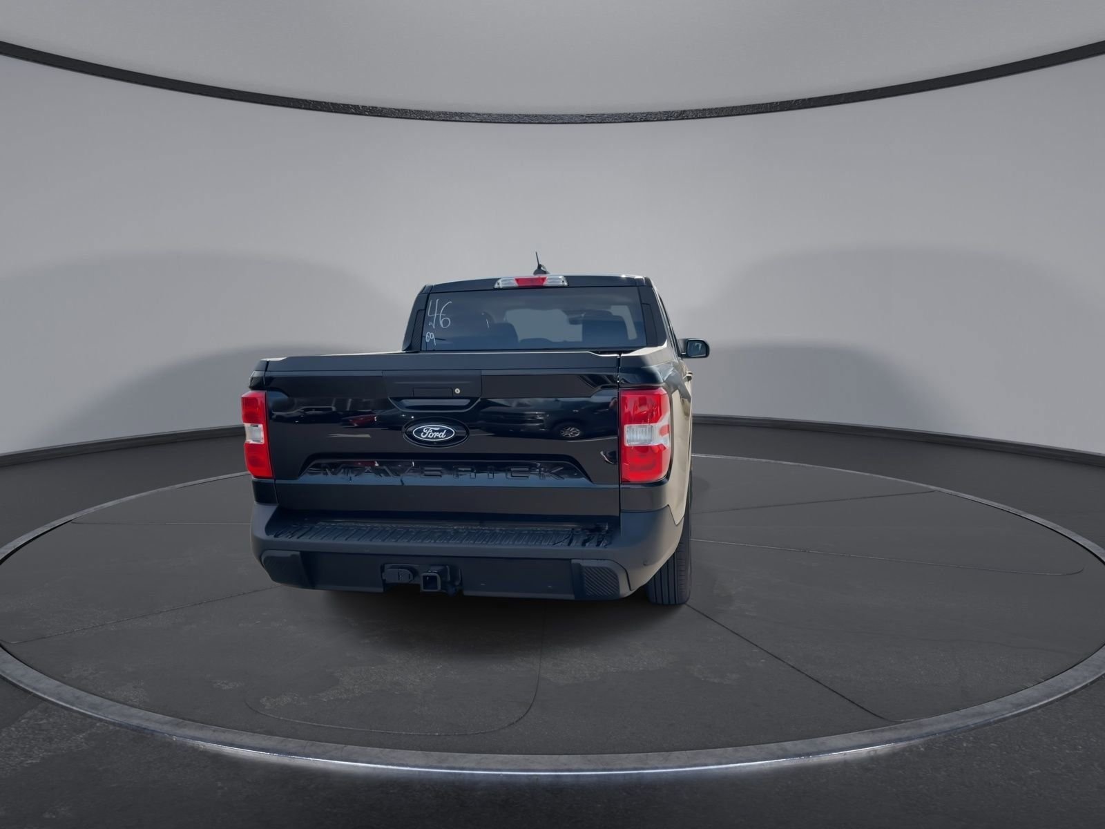 New 2026 Shadow Black Ford XLT image 7