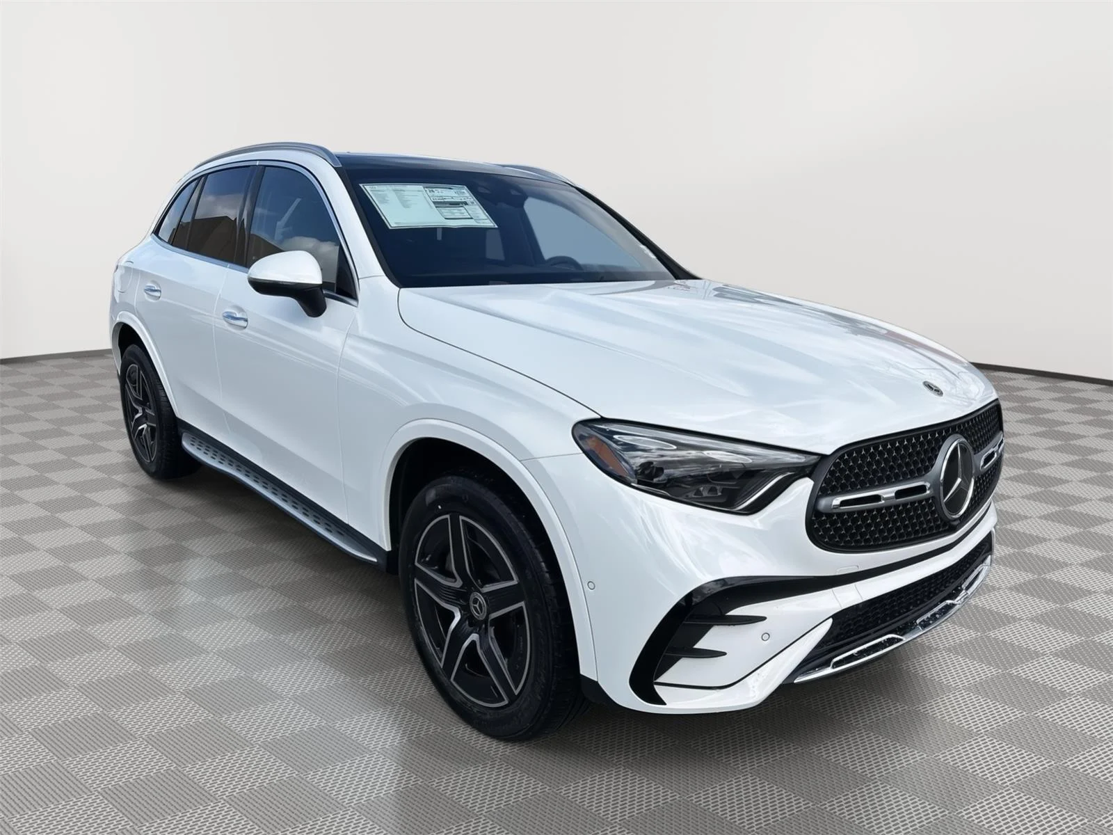 New 2026 Polar White Mercedes-Benz GLC 300 image 1