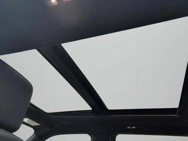 2025 Ford F-250 Super Duty Platinum - Photo 44