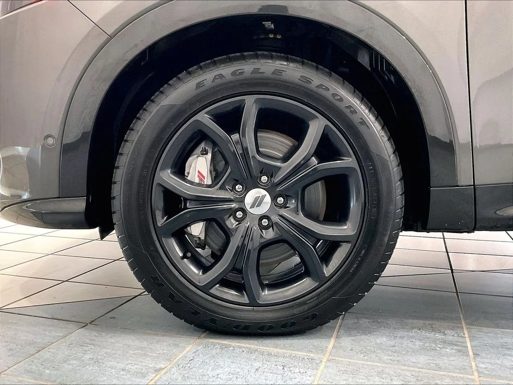 Used 2024 Gray Cray Dodge R/T image 7