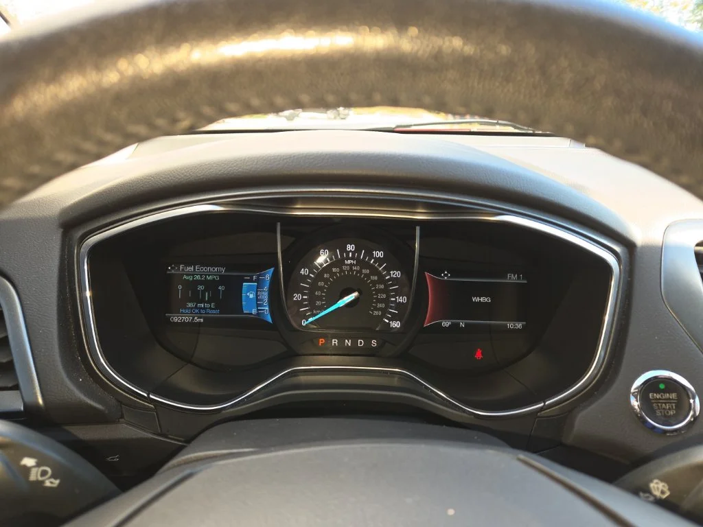 Used 2015 Red Ford Titanium image 11
