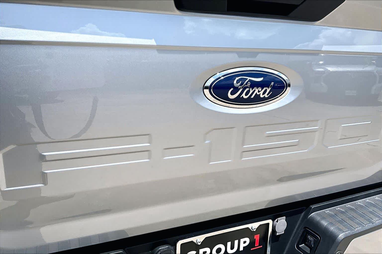 Used 2023 Iconic Silver Ford XL image 31