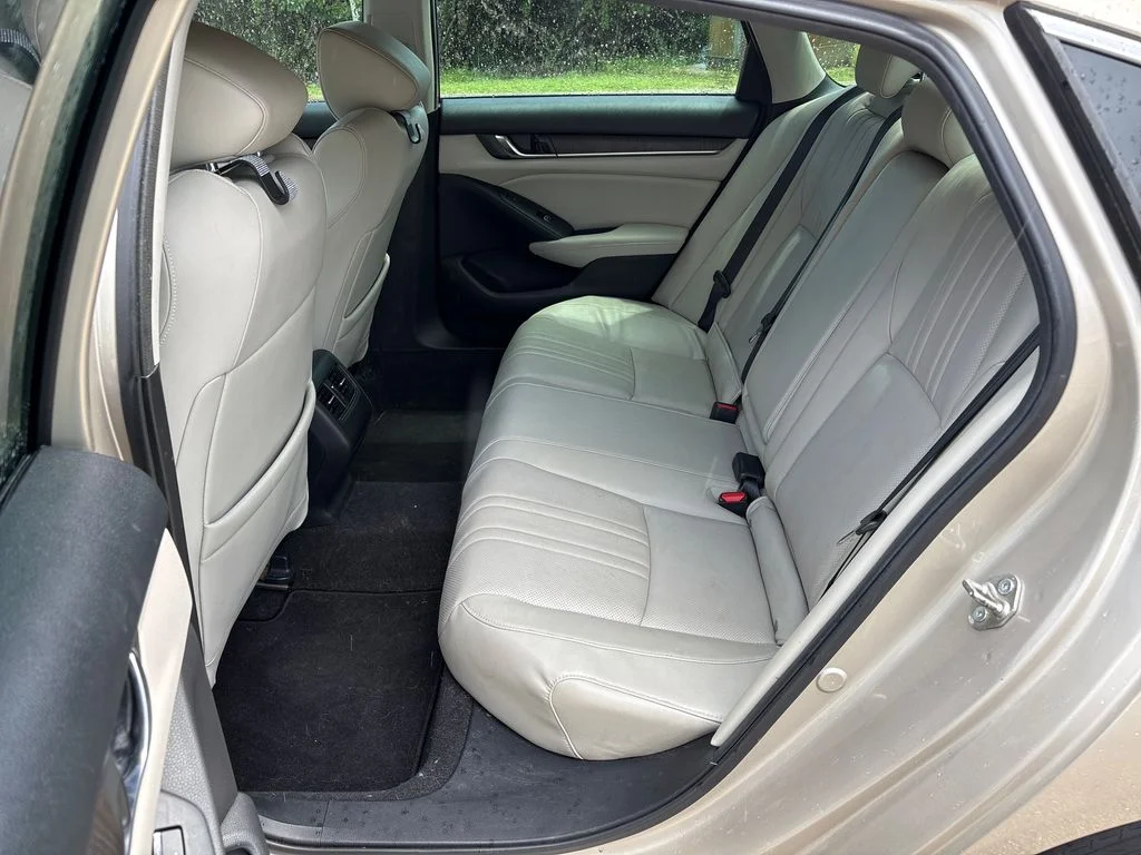 Certified Used 2018 Beige Honda Touring image 29