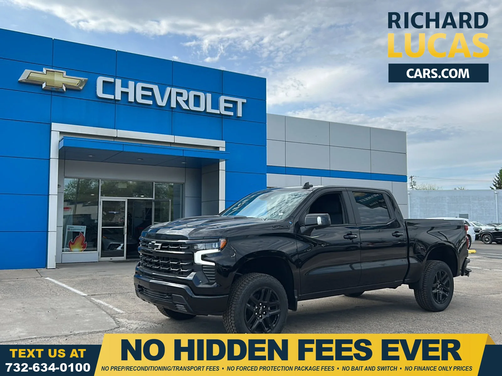 Black 2026 Chevrolet Silverado 1500 LT Trail Boss Crew Cab 4WD Pickup Truck Four-Wheel Drive