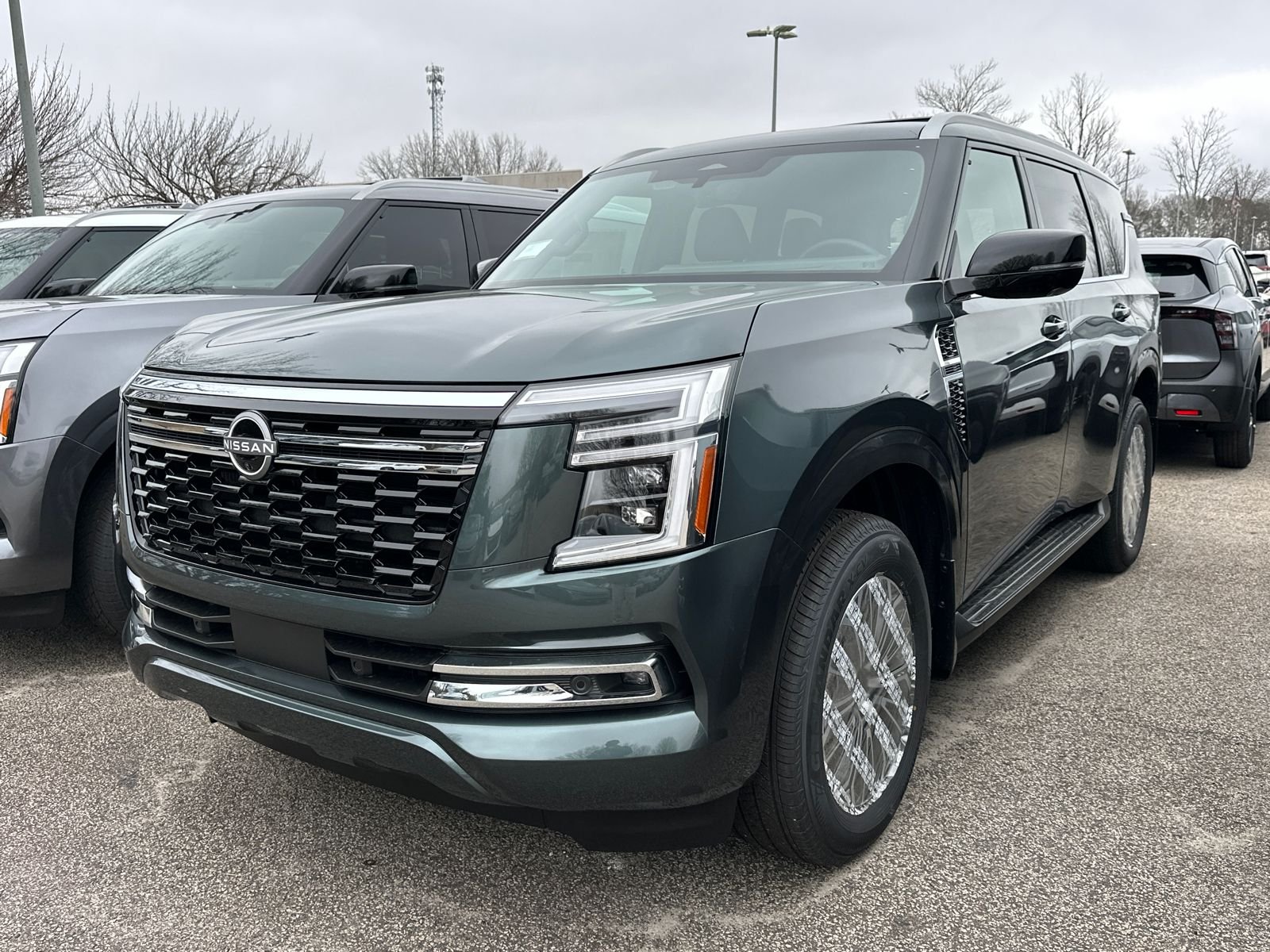 2026 Nissan Armada Platinum 4x4's photo