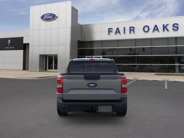New 2026 Carbonized Gray Metallic Ford XLT image 5